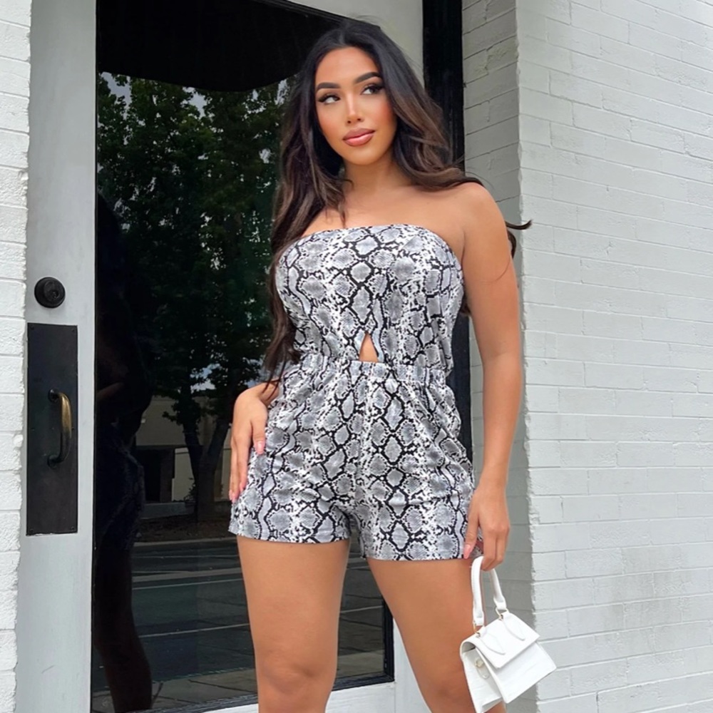 Fashion Nova Farrah Tube Romper- Grey Snake Medium